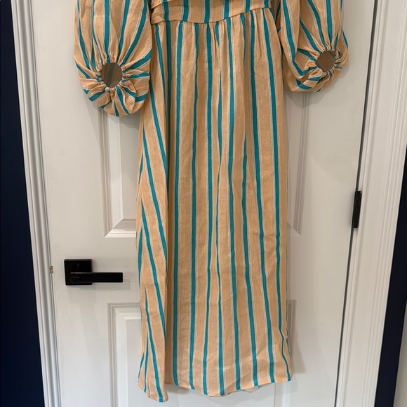 VRG GRL Long Sleeve Dress with Open Back - Picture 12 of 15